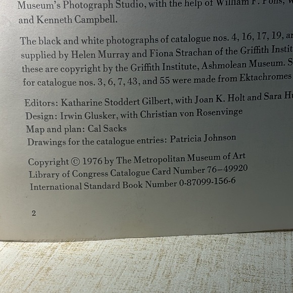 Treasures of Tutankhamen Book 1976 paperback - Metropolitan Museum - Picture 3 of 9